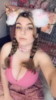 let me drop them while sitting on your lap 🤤💕 19 OC