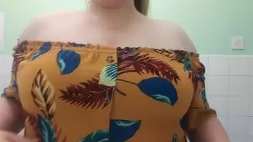 Was trying to have some fun in the ladies but got interrupted