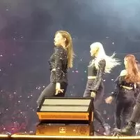 Loona - Hi High