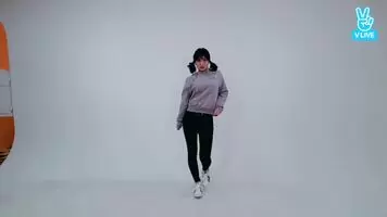 TWICE - Momo