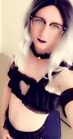 Goth girls do it best 💋