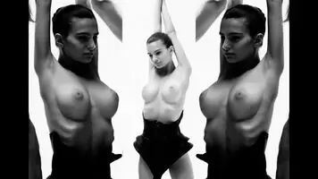 Nobody: Emily Rata: here are my titties