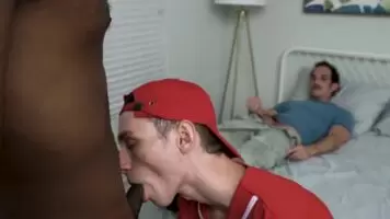 Sucks black cock in bareback 3way