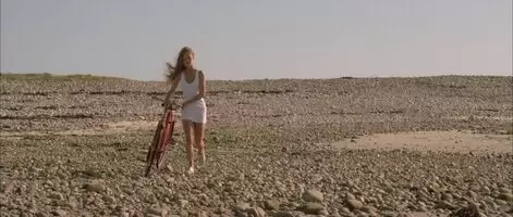 Vanessa Paradis in 'Élisa'