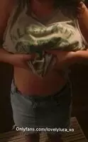 Busty Babe Shows Off Her F Cups