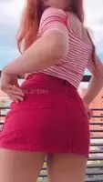 My first outdoor/public play! 🌤 I just made a naughty show for my neighbors 🔥 Watch it by subscribing or get the full HD 6 mins video + 15 pics for 25$ ❤️