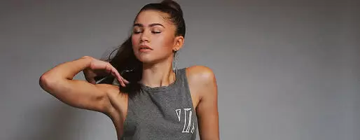 Hair toss