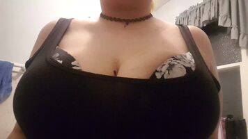 New bra, enjoy!