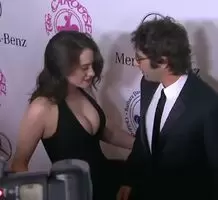 Kat Dennings