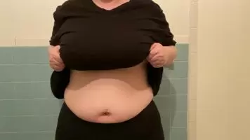 38D Tits drop
