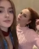kissing is so hot