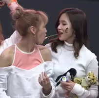 Cute kpop girls