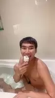 Want to eat ice cream with me?