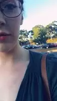 Smol public flash, very scandalous