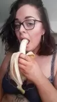 This shit is bananas 🍌🍌🍌🍌🍌🍌 check comments ⬇️