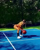 Who Wants To Be Abella's Coach 🏀?!