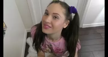 Adorable GF sucking cock and taking cumshot in mouth for first time but can't quite handle it